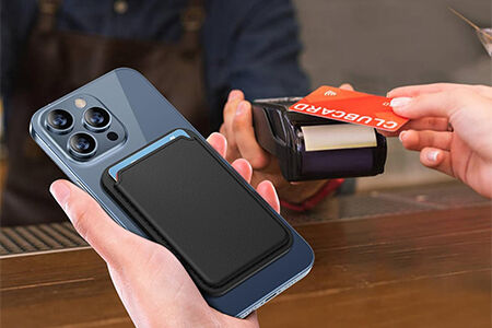 Latest company news about Best Phone Case with Card Holder