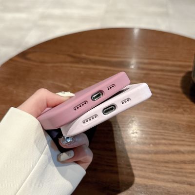 OEM / ODM Silicone Phone Case Strong Magnet Phone Covers With Magsafe