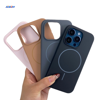 Couvercle magnétique pour téléphone portable Slim Liquid Silicone Couvercle pour téléphone à l'épreuve des chocs Pour iPhone 16 pro