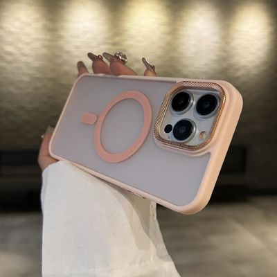 Skin Friendly Magnetic Phone Case Customized Mobile Phone Protective Cases Trend Style