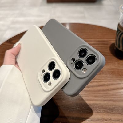 N52 Mag Safe iPhone Cases Green Silicone Soft Phone Case Customized For iPhone 14 13 12