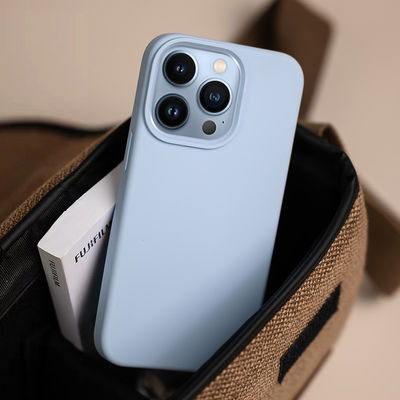 Real Silicone Cell Phone Cases Waterproof Anti Fingerprint Cover With Soft Microfiber Lining